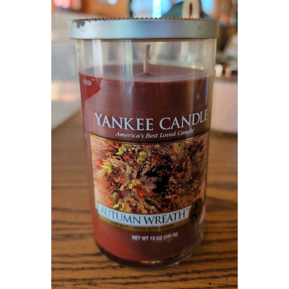 Yankee Candle 12 Oz Autumn Wreath Scented Jar Candle Festive Holiday Fall